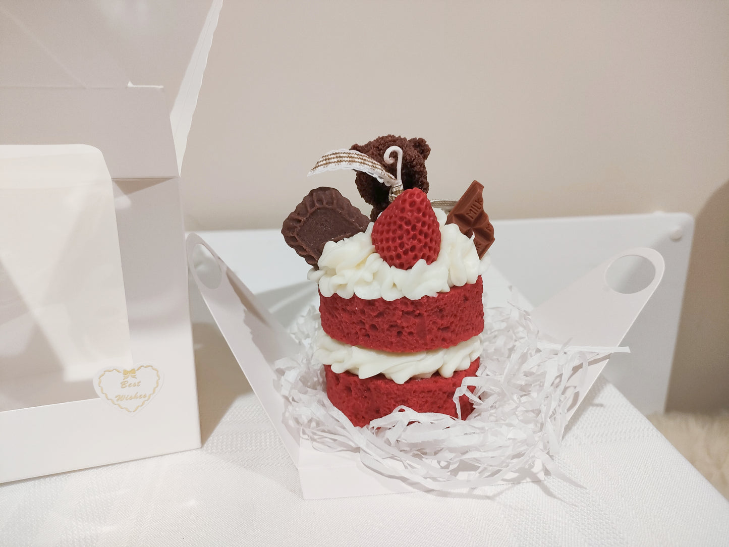 Two Layers Red Sponge Cake Scented Candle