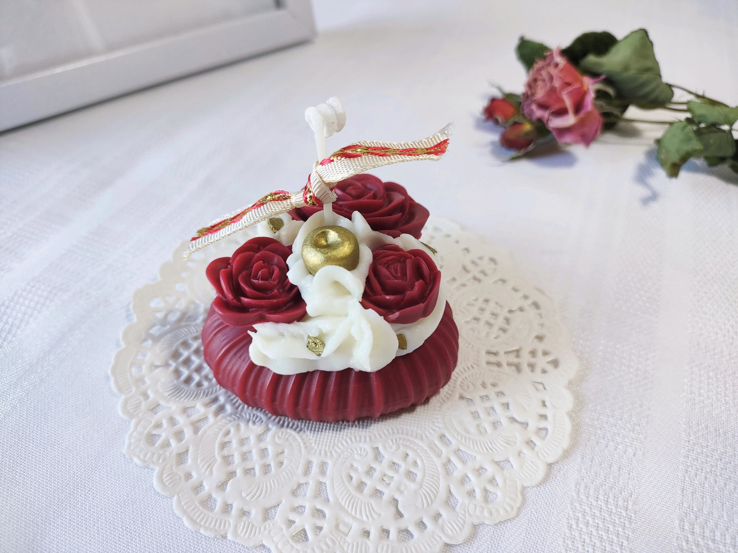 Rose Heart Scented Candle