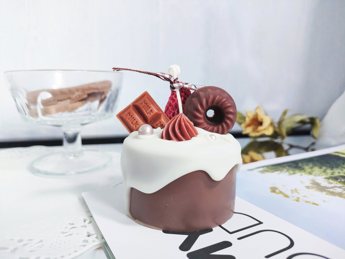 Glaze Cake Scented Candle ( Brown)