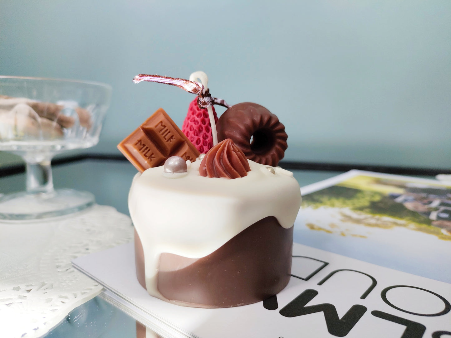 Glaze Cake Scented Candle ( Brown)