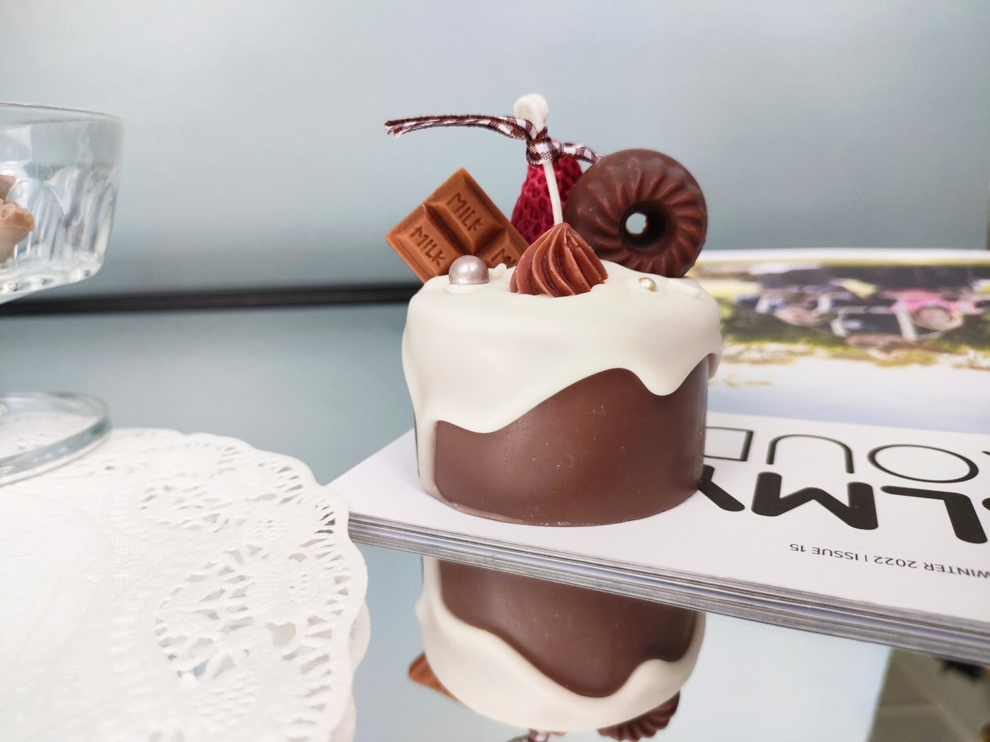 Glaze Cake Scented Candle ( Brown)