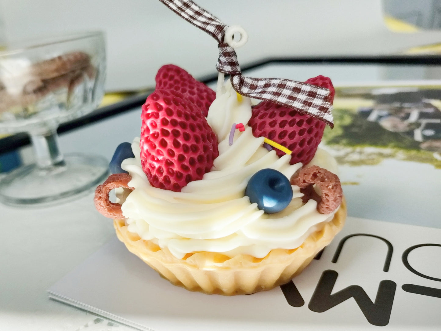 Tart Strawberry / Cherry Scented Candle