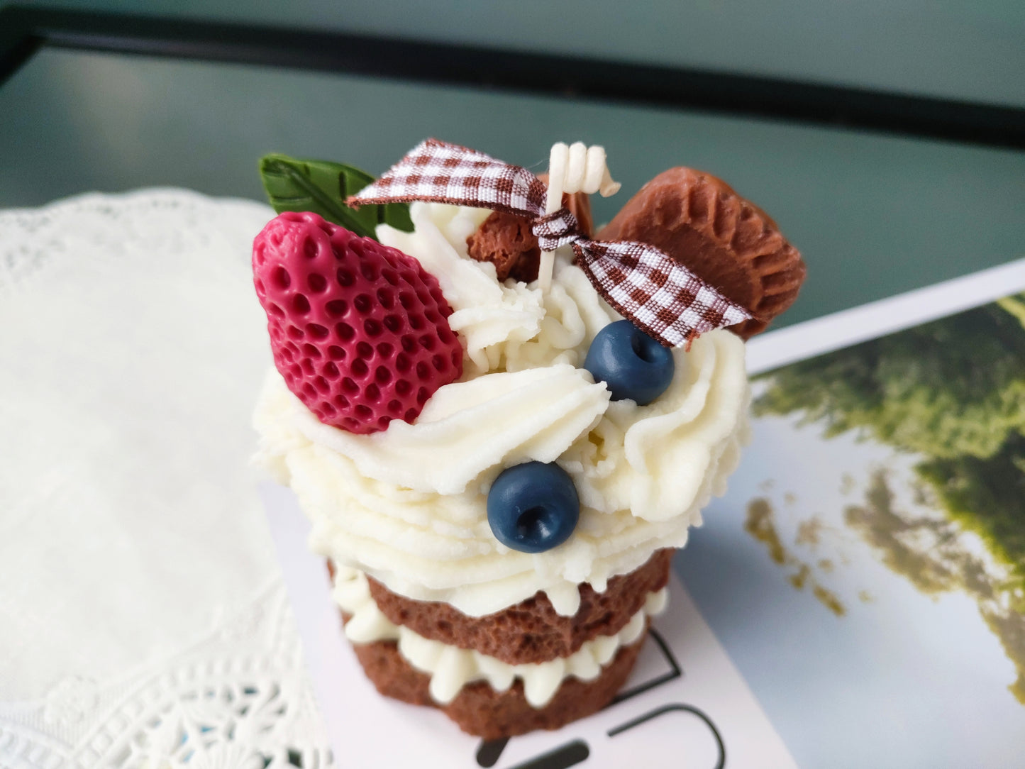 Two Layers Chocolate Sponge Cake Scented Candle