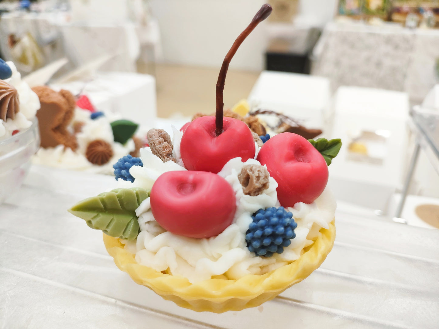 Tart Strawberry / Cherry Scented Candle