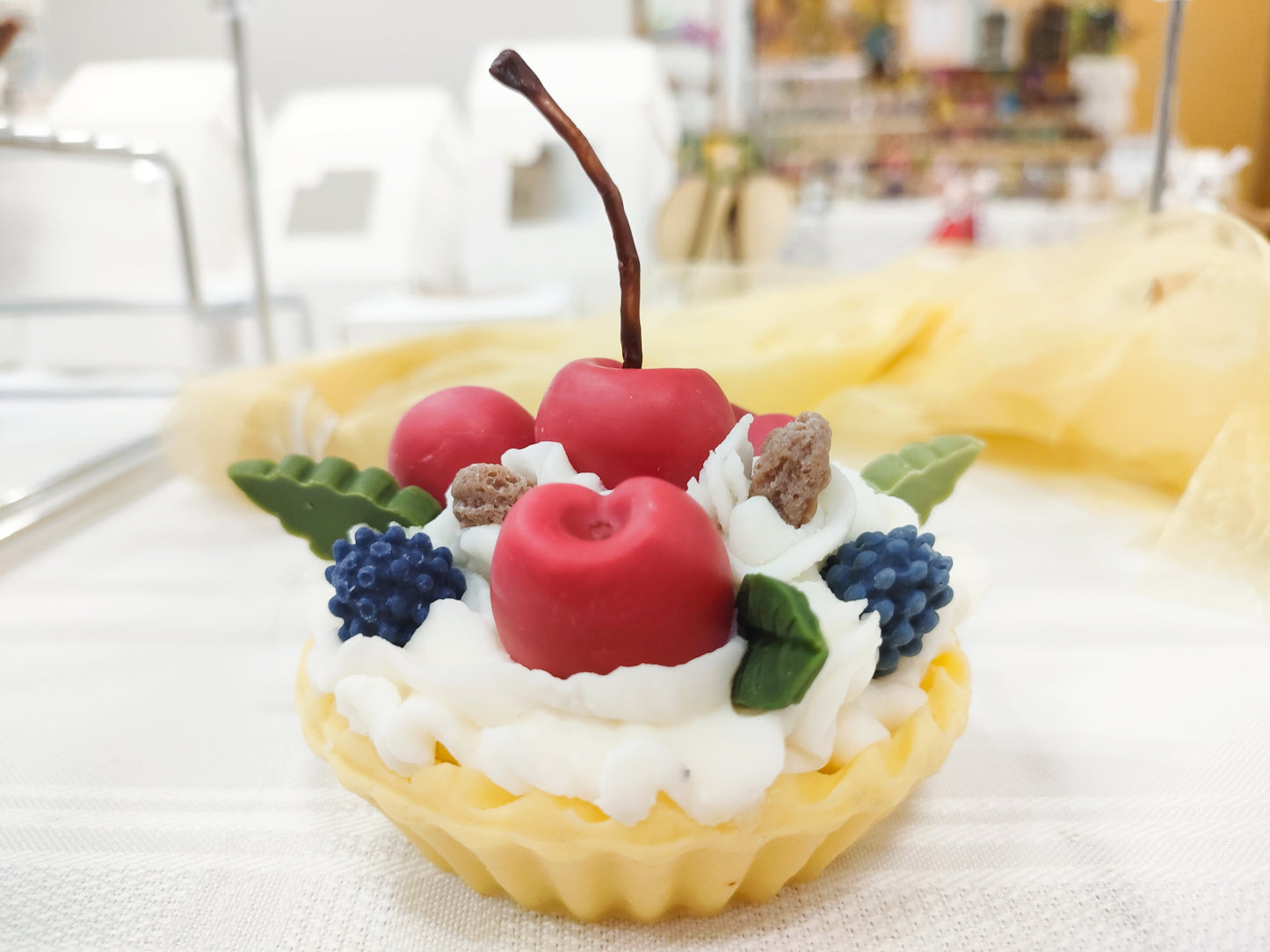 Tart Strawberry / Cherry Scented Candle